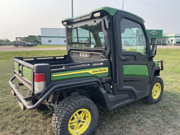 2022 John Deere XUV 835R ATV