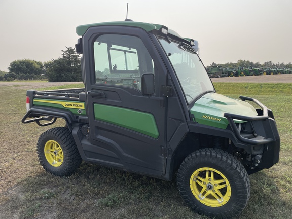 2022 John Deere XUV 835R ATV