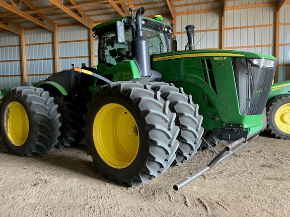 2021 John Deere 9520R Tractor 4WD