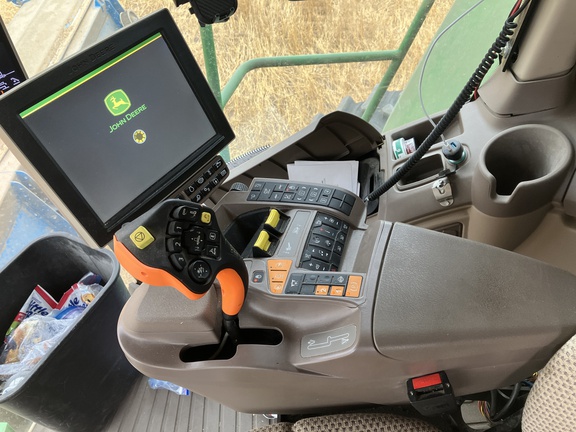 2022 John Deere S780 Combine