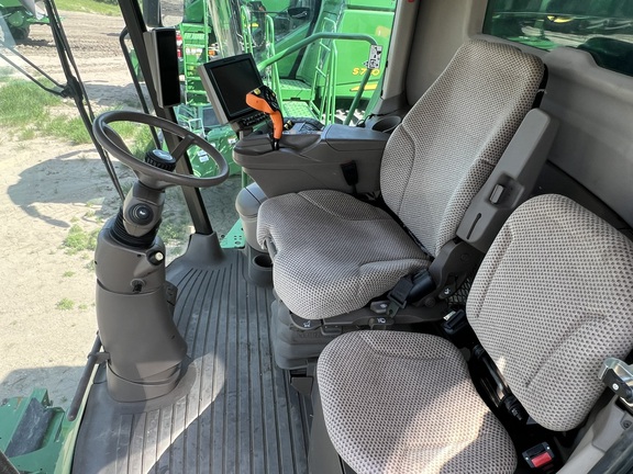 2022 John Deere S780 Combine