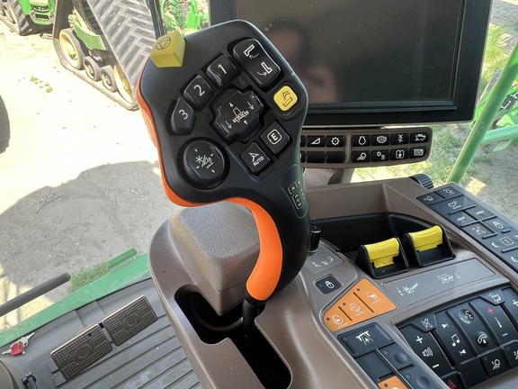 2022 John Deere S780 Combine