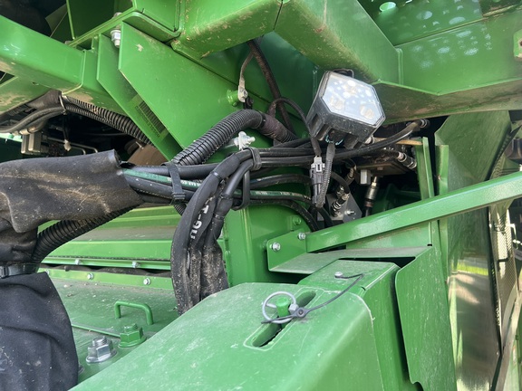 2022 John Deere S780 Combine