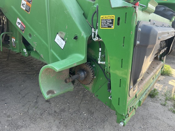 2022 John Deere S780 Combine