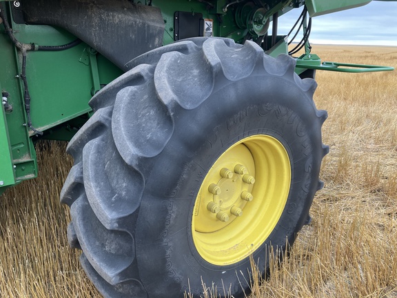 2022 John Deere S780 Combine