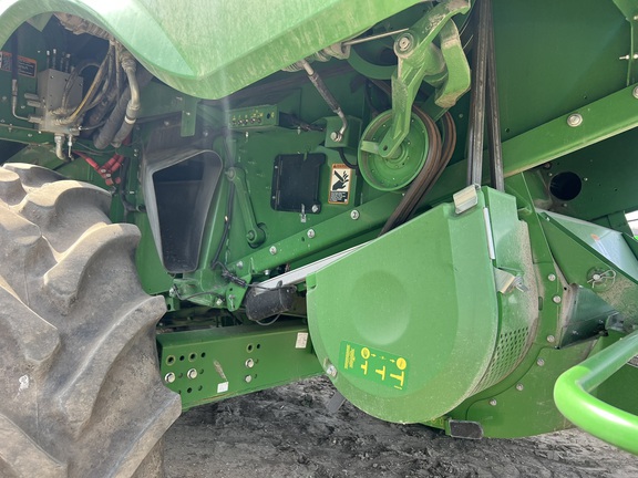 2022 John Deere S780 Combine