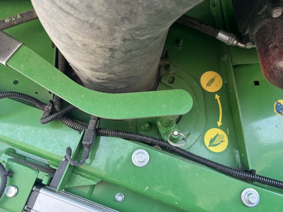 2022 John Deere S780 Combine