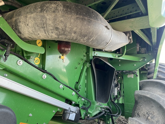 2022 John Deere S780 Combine