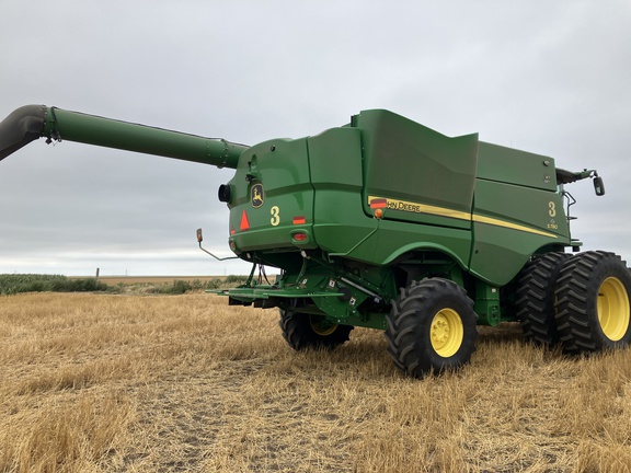 2022 John Deere S780 Combine