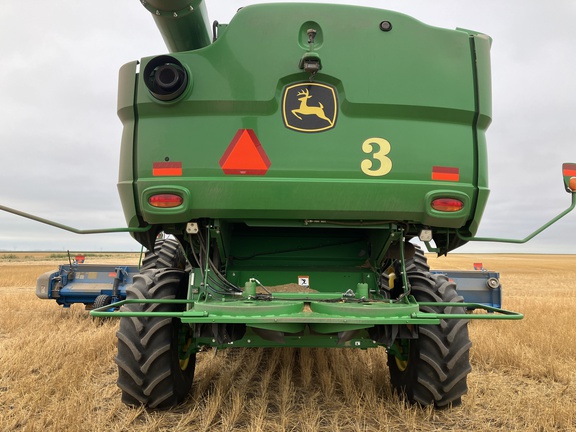 2022 John Deere S780 Combine