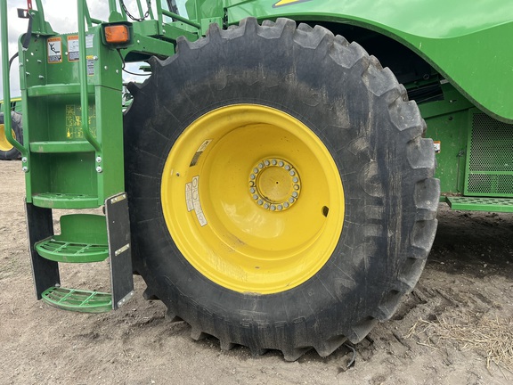 2022 John Deere S780 Combine