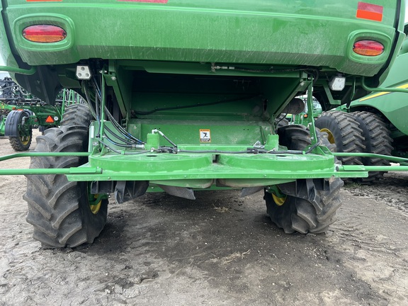 2022 John Deere S780 Combine