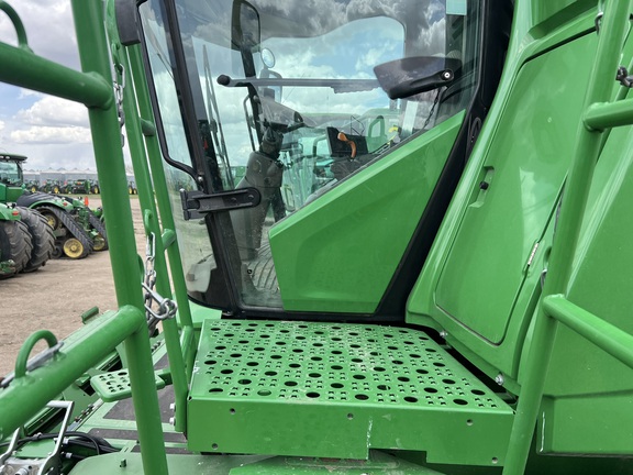 2022 John Deere S780 Combine