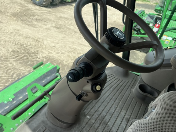 2022 John Deere S780 Combine