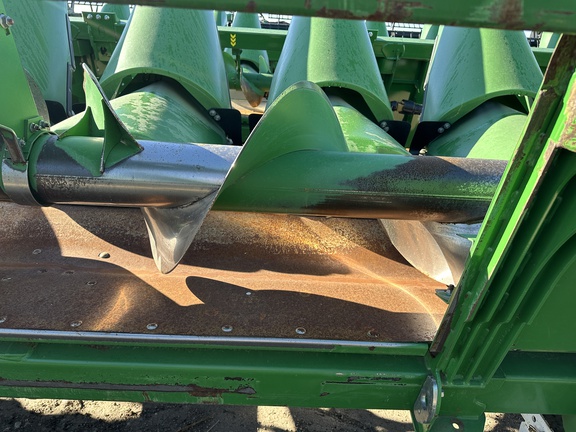 2014 John Deere 612C Header Corn Head