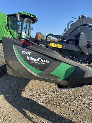 2020 MacDon FD135 Header Combine