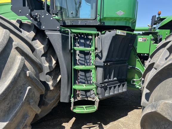 2014 John Deere 9460R Tractor 4WD