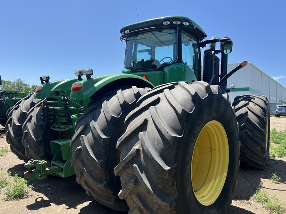 2014 John Deere 9460R Tractor 4WD