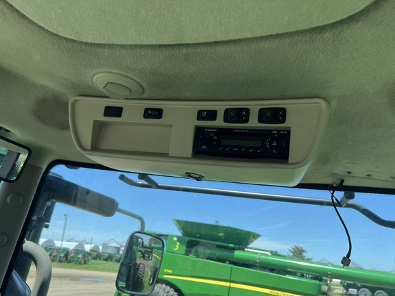 2014 John Deere 9460R Tractor 4WD