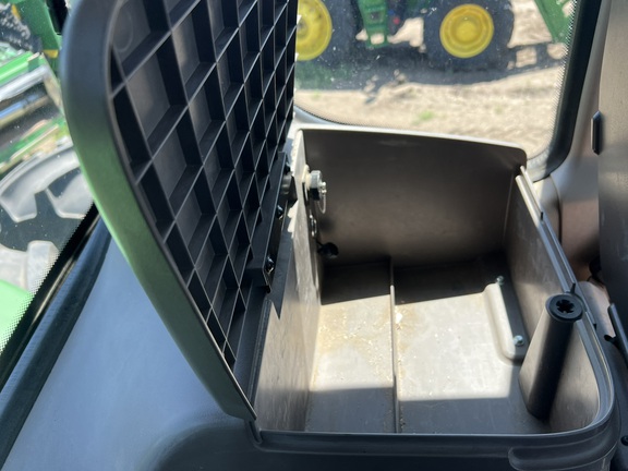 2014 John Deere 9460R Tractor 4WD