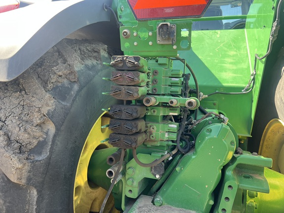 2015 John Deere 9570R Tractor 4WD