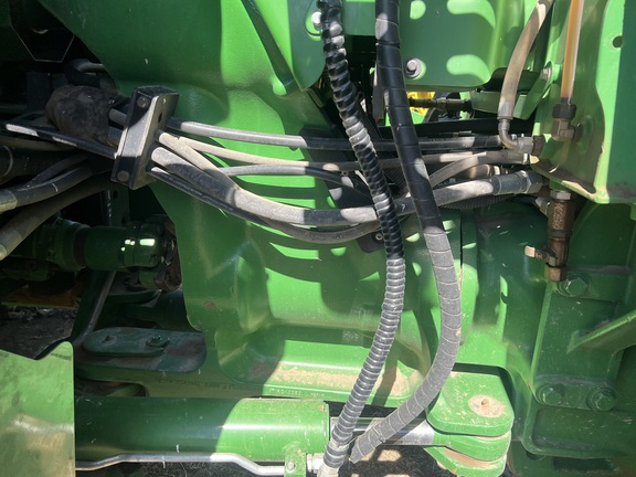 2015 John Deere 9570R Tractor 4WD