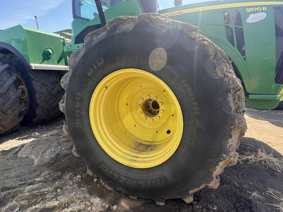 2015 John Deere 9570R Tractor 4WD