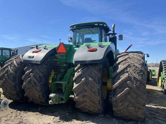 2015 John Deere 9570R Tractor 4WD