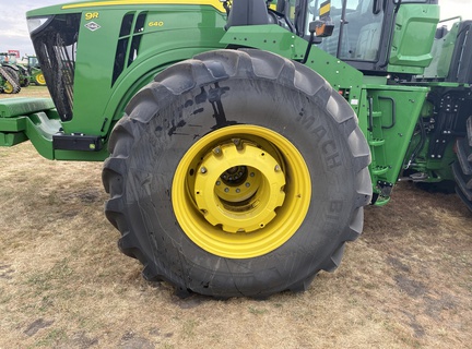 2024 John Deere 9R 640 Tractor 4WD