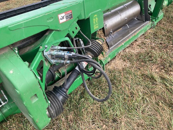 2013 John Deere 640FD Header Combine