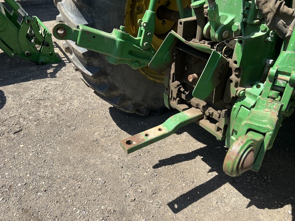 2009 John Deere 7330 Tractor