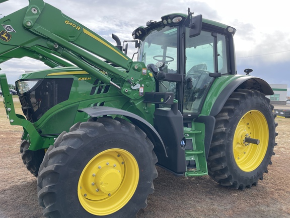 John Deere 640R Loader