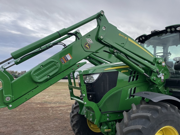 John Deere 640R Loader