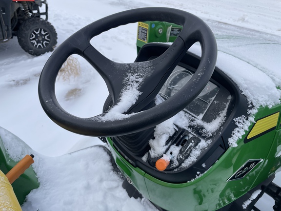 2024 John Deere 2032R Tractor Compact