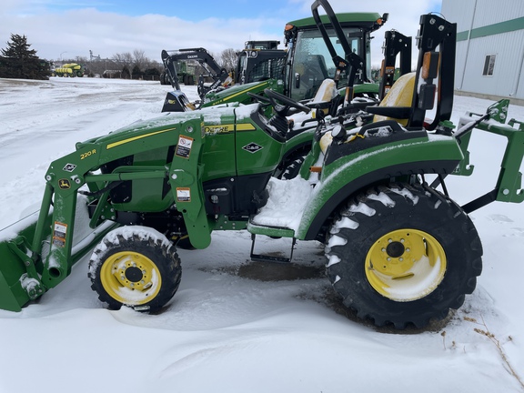 2024 John Deere 2032R Tractor Compact