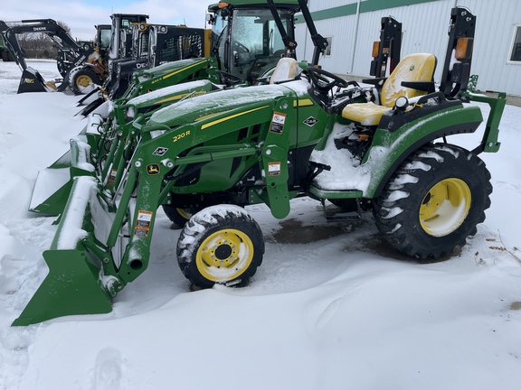 2024 John Deere 2032R Tractor Compact