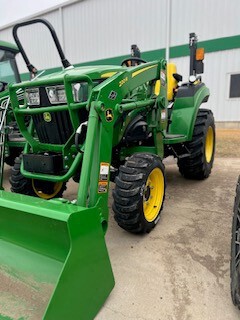 2024 John Deere 2032R Tractor Compact
