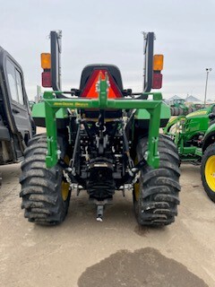 2024 John Deere 2032R Tractor Compact