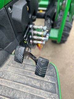 2024 John Deere 2032R Tractor Compact