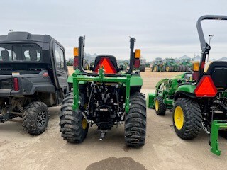 2024 John Deere 2032R Tractor Compact