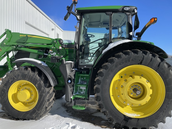 2024 John Deere 6R 215 Tractor