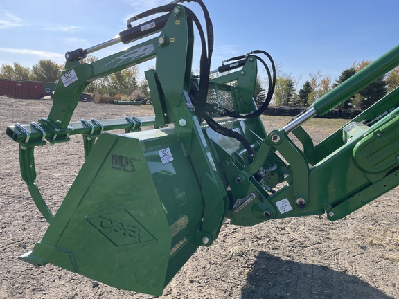 2023 John Deere 660R Loader