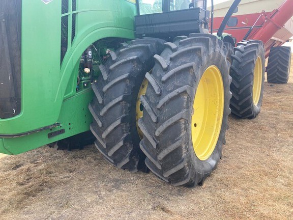 2012 John Deere 9410R Tractor 4WD