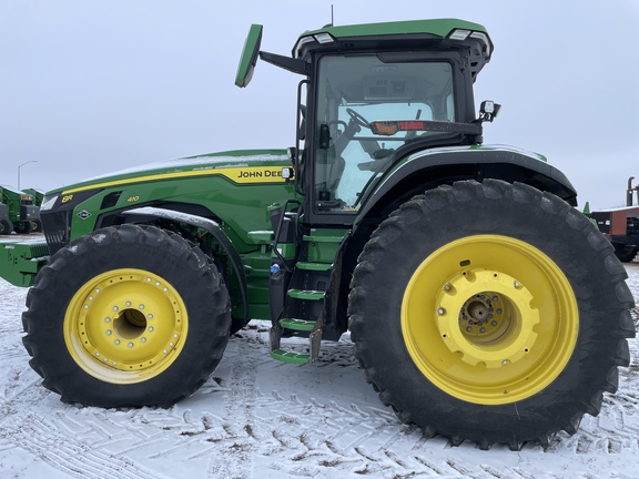 2023 John Deere 8R 410 Tractor