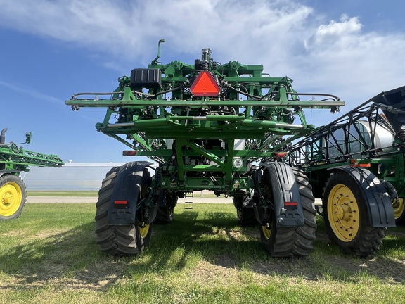 2023 John Deere 616R Sprayer/High Clearance