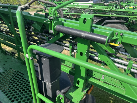 2023 John Deere 616R Sprayer/High Clearance