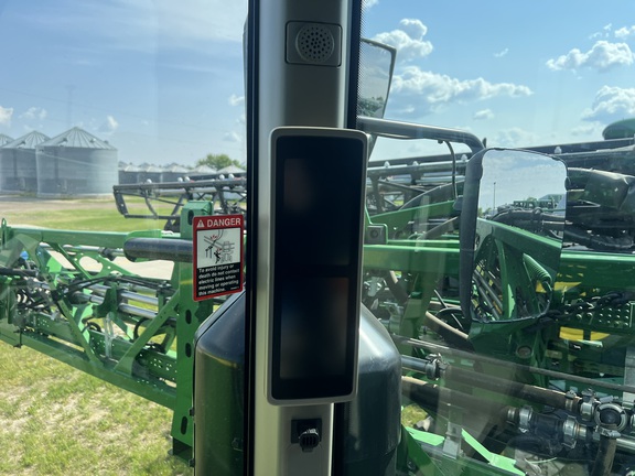 2023 John Deere 616R Sprayer/High Clearance