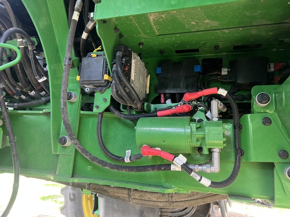2024 John Deere 616R Sprayer/High Clearance