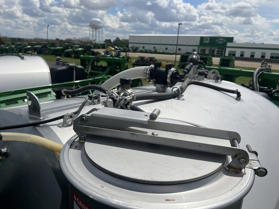 2024 John Deere 616R Sprayer/High Clearance