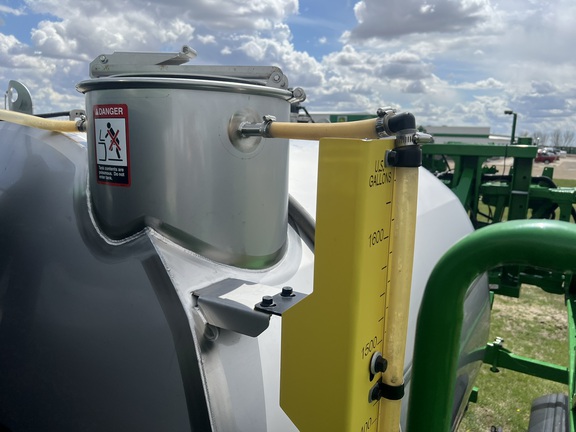 2024 John Deere 616R Sprayer/High Clearance